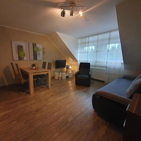Lindner Ferienwohnungen Und Doppelzimmer Fichtelberg Exterior foto